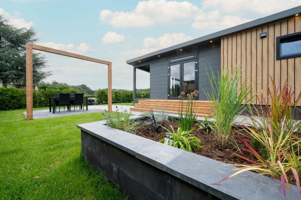 Recreatiepark Maas En Bos Hotel Wellerlooi Exterior photo
